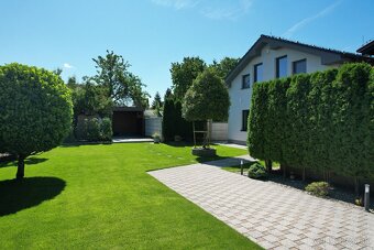 Predrezervované Krásny 5 izbový RD Jarovce na predaj - 13