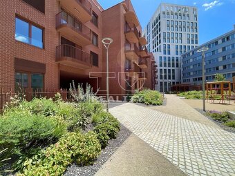 2-IZBOVÝ BYT,RUŽINOV-NIVY,PROJEKT-ZWIRN 3,BALKÓN,PARKING... - 13