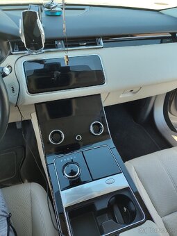 Range Rover Velar - 13
