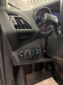 Ford Kuga - 13