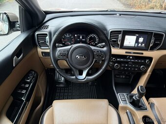 KIA SPORTAGE 1.6 GDI PLATINUM/ 56 000 KM/ 1.MAJITEĽ/ SK AUTO - 13