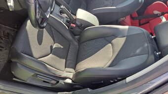 Predám Seat Leon ST/FR  r.v.2014,2.0tdi 110KW - 13