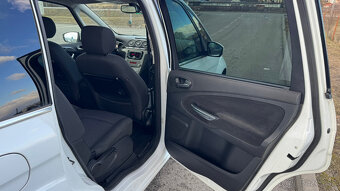 Ford Galaxy 2.0 TDCi DPF Trend A/T - 13