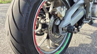 Predám Aprilia Shiver 750 GT - 13