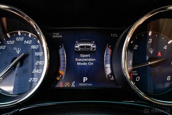 Maserati Quattroporte 202 kW Diesel, VZDUCH, Klapky, Odpočet - 13
