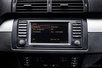 BMW X5 4.4i V8 E53 - 13