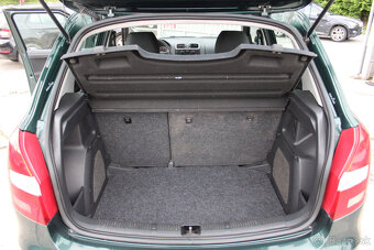 Škoda Fabia 1.2 HTP 12V Ambiente 75 000km - 13