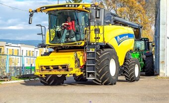 NEW HOLLAND CX8.90+VARIO 7,62 - 13