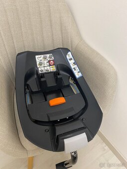 Autosedačka Cybex Aton 5 + isofix baza - 13