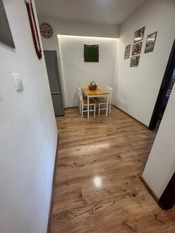 ZNÍŽENA CENA 2,5i byt s terasou a krytým park.miestom - 13