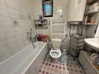 Rodinný dom vhodný na chalupárčenie alebo trvalé bývanie - 13