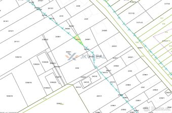 Na predaj pozemok o rozlohe 1 449 m² so záhradou a studňou v - 13