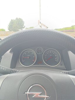 Opel Astra H 1.9 CDTI 110kw - 13