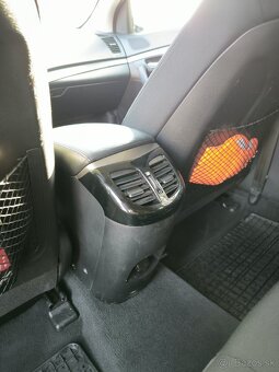 Hyundai i40 CW 1,7 CRDi/ 104 kW - 13