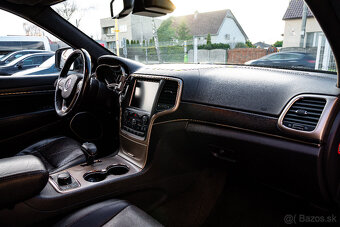 Jeep Grand Cherokee 3.0L V6 TD Summit A/T - 13