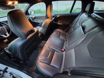 Volvo V60 plugin-hybrid, D5 AWD, r.v. 2016 - 13