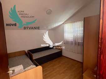 Na predaj dom 2x apartmán len 100m od mora v Chorvatsku vhod - 13
