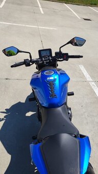 Honda CB 750 Hornet 2025 - 13