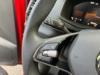 Škoda Karoq 1.5 TSi 110 kW r.v.2023/3 STYLE 40 tkm ČR - 13