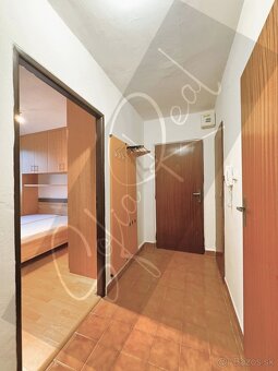 PRENÁJOM - VOĽNÝ ihneď: zariadený 3-izbový byt; Rača - 13