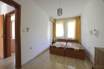 Apartmán 3+kk s verandou a výhledem na bazén sv.Vlas BG - 13