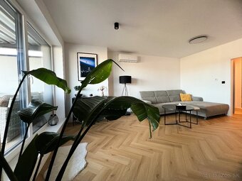 EXKLUZÍVNY 3i byt s terasou 44m,garážové a vonkajšie státie - 13