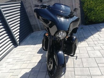 Zimná cena. Harley davidson street glide špeciál 114 - 13