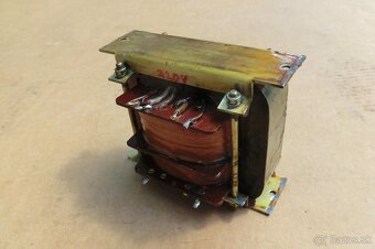 Rôzne transformátory . - 13