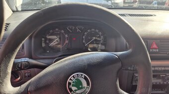 ŠKODA OCTAVIA 1,8iT 110kw kód motora: AUM - 13