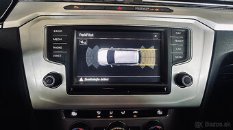 Volkswagen Passat Variant 2.0 TDI BMT Comfortline - 13