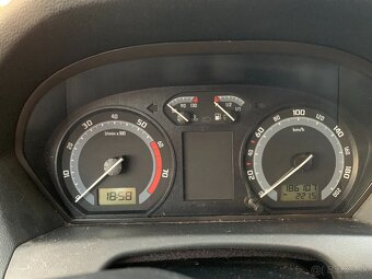 Škoda Fabia Junior 2004 1.2 HTP - 13