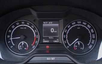 Škoda Octavia 3 Combi 2.0 TDI DPF RS - 13