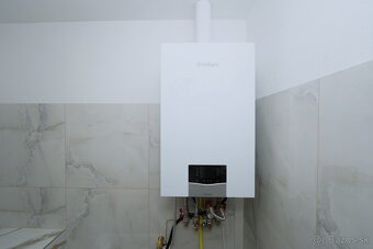 RODINNÝ DOM - KALINKOVO, BUNGALOV-NOVOSTAVBA, 534m2 POZEMOK - 13
