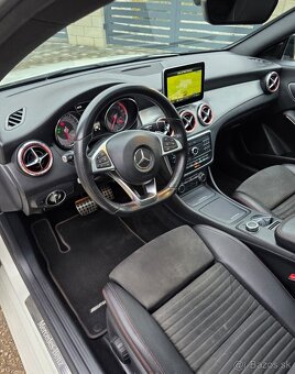 Mercedes-Benz CLA 200D Shooting Brake 4Matic AMG AT/7 100 kw - 13