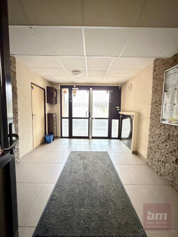 Predaj - 3-izbový byt s troma lodžiami - 13