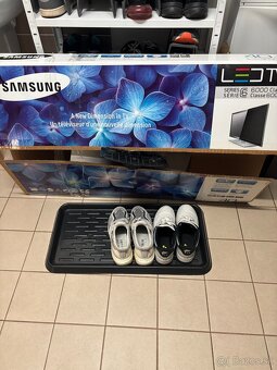 TV SAMSUNG UE 40C 6000 RW - 13