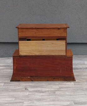 Skrinka dubová starožitná. - 13