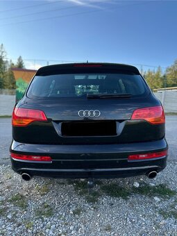 Audi Q7 - 13