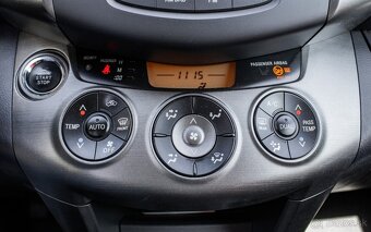 Toyota RAV4 2.2l D-4D 150 Lux - 13