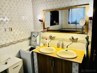 VÝNIMOČNÝ rodinný dom 1 100 m2 PO, Svinia - 13