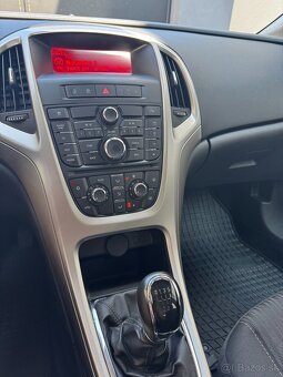 OPEL ASTRA ST, 1,4i, BENZÍN,MANUÁL,LEN 123 046 KM,6/2012, SK - 13