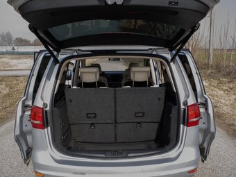 Predám vw sharan 2,0 TDi 4x4 - 13