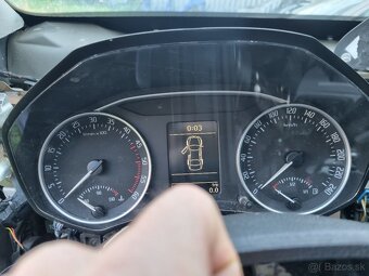 PREDAM BUDIKY SKODA OCTAVIA 2 - 13
