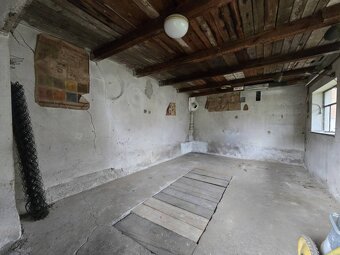Zateplený rodinný dom + garáž a malá záhradka - 13