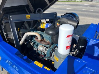 Kompresor skrutkový Atlas Copco XAS 67, Doosan Ingersoll - 13