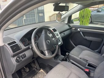 VW Touran 1,6 - 13