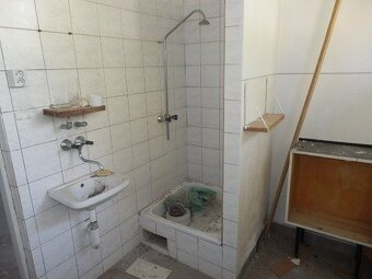Na predaj - predáme polyfunkčný objekt v Strážskom - 13