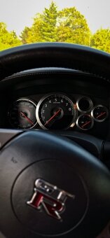 Nissan GTR - 13