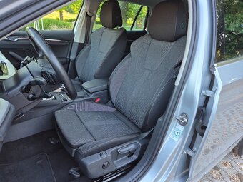 Škoda Octavia 4 Combi 2.0 TDI SCR First edition DSG - 13
