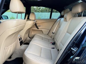 BMW 550i V8 MANUAL / M-Paket / SPORTSITZE / LOGIC7 / NAVI - 13